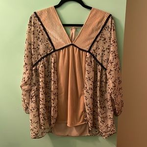 Foral Velvet Blouse